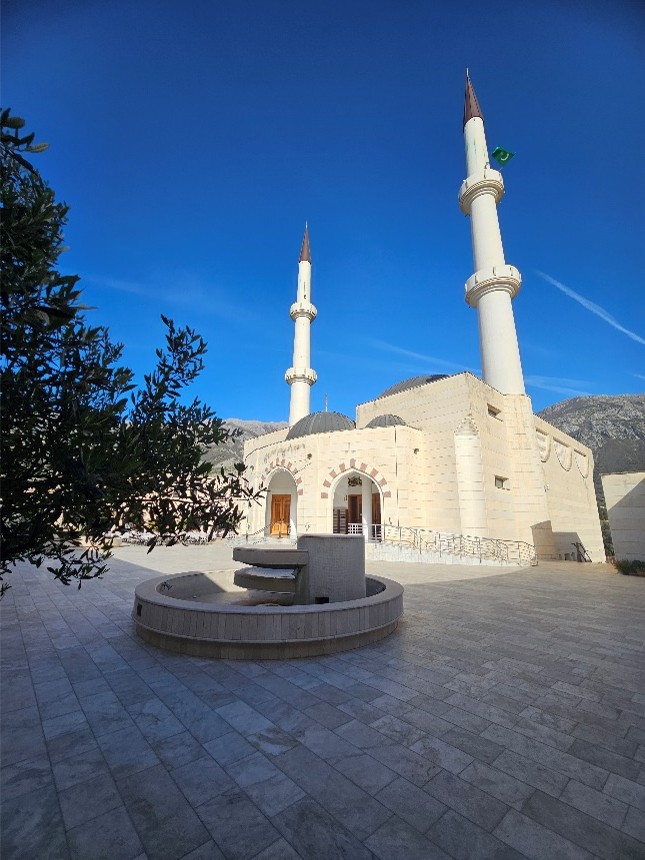 Islamski centar u Baru – vjerski i kulturni kompleks